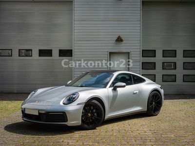 Porsche 911 Carrera