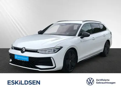 Gebraucht VW Passat IQ Drive 150 PS (110 kW) 2025 Weiß Limousine