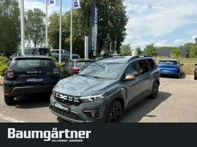 Gebraucht Dacia Jogger Extreme 141 PS (103 kW) 2025 Grau Van / Kleinbus