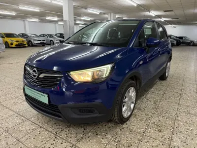 Usado Opel Crossland X Edition 82 HP (60 kW) 2019 Azul SUV