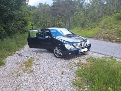 Mercedes C230