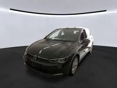 Gebraucht VW Golf VIII Style 190 PS (139 kW) 2024 Uranograu Limousine