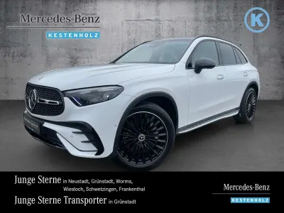 Gebraucht Mercedes GLC450 AMG 367 PS (269 kW) 2024 Manufaktur opalithweiß bright SUV