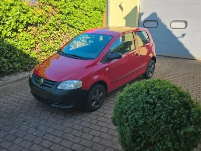 Gebraucht VW Fox 54 PS (39 kW) 2007 Rot Kleinwagen