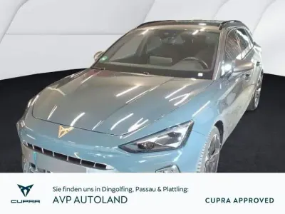 Gebraucht Cupra Leon 150 PS (110 kW) 2025 Blau Limousine