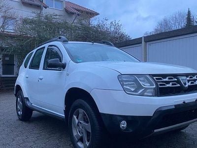 Gebraucht Dacia Duster Celebration 106 PS (77 kW) 2014 Weiß SUV