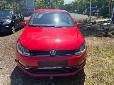 Gebraucht VW Polo Allstar 90 PS (66 kW) 2016 Rot Kleinwagen