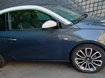 Gebraucht Opel Adam Glam 87 PS (63 kW) 2013 Grau Kleinwagen