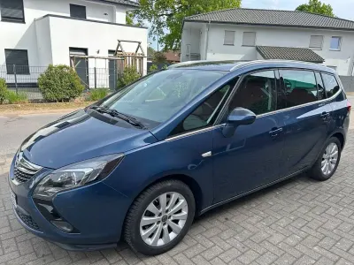 Gebraucht Opel Zafira Tourer Business Edition 170 PS (125 kW) 2015 Blau Van / Kleinbus