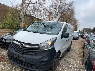 Weiß Gebraucht 2014 Opel Vivaro Van / Kleinbus | 4.500 € (Teuer)