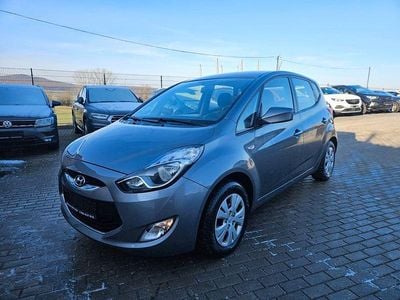 Grau Gebraucht 2014 Hyundai ix20 Edition Kleinwagen | 6.950 € (Fairer Preis)