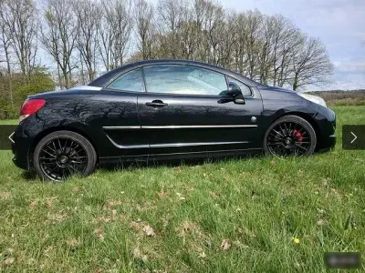Gebraucht Peugeot 207 CC Roland Garros 120 PS (88 kW) 2010 Schwarz Cabrio