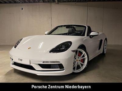 Gebraucht Porsche Boxster 349 PS (256 kW) 2024 Weiss/verdeck schwarz Cabrio