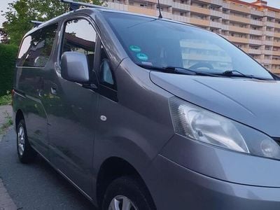 Nissan Evalia