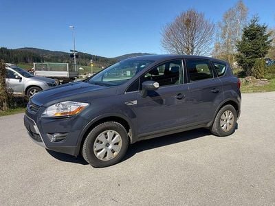 Begagnad Ford Kuga 140 HK (102 kW) 2011 Grå SUV