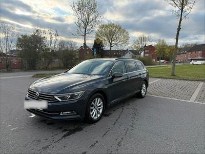 Gebraucht VW Passat 150 PS (110 kW) 2016 Grau Kombi
