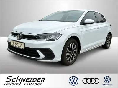 Gebraucht VW Polo Active 95 PS (69 kW) 2023 Weiß Kleinwagen