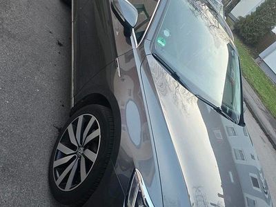 Gebraucht VW Passat Highline 239 PS (175 kW) 2016 Grau Kombi