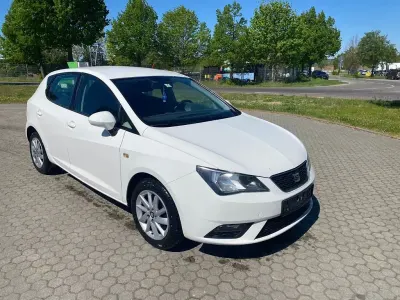 Usata Seat Ibiza Stylance 105 CV (77 kW) 2014 Bianco Berlina
