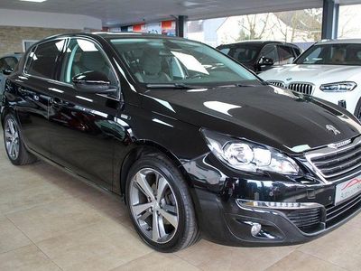 Gebraucht Peugeot 308 Style 131 PS (96 kW) 2015 Schwarz Limousine