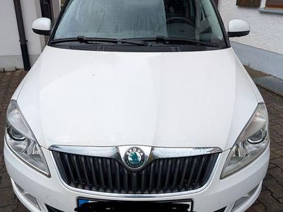 Gebraucht Skoda Roomster Active 86 PS (63 kW) 2012 Weiß Van / Kleinbus