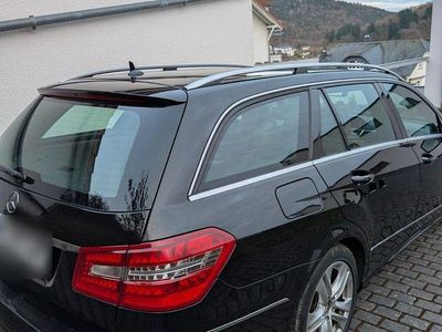 Gebraucht Mercedes E320 Avantgarde 224 PS (164 kW) 2010 Schwarz Kombi