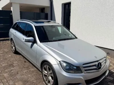 Gebraucht Mercedes C220 170 PS (125 kW) 2013 Silber Kombi