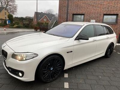 BMW 525