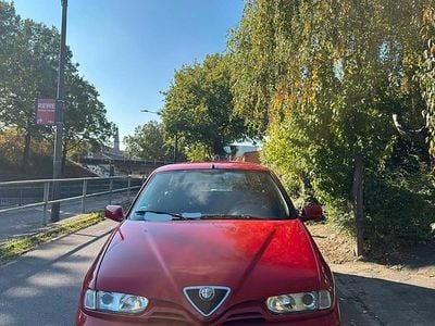 Rot Gebraucht 1998 Alfa Romeo 145 Kleinwagen | 1.200 €
