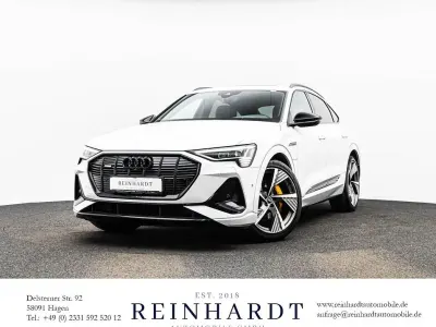 Gebraucht Audi e-tron Sportback Black Edition 300 kW (408 PS) 2022 Gletscherweiß metallic SUV