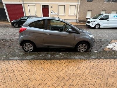 Gebraucht Ford Ka 69 PS (50 kW) 2016 Grau Kleinwagen