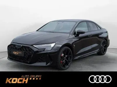 Neu Audi RS3 Sport 400 PS (294 kW) 2026 Schwarz Limousine