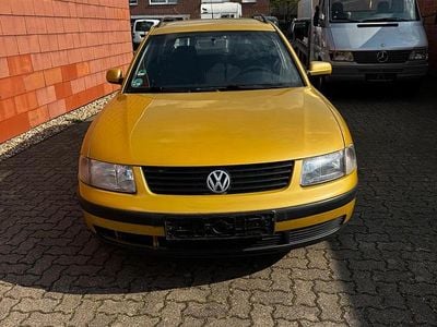 Second-hand VW Passat 110 CP (80 kW) 2000 Galben Break