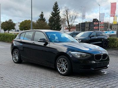 Gebraucht BMW 116 136 PS (100 kW) 2012 Schwarz Kleinwagen