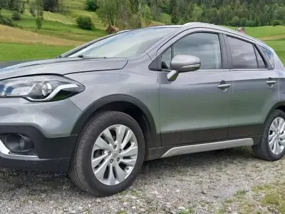 Gebraucht Suzuki SX4 S-Cross Comfort 129 PS (94 kW) 2020 Grau SUV