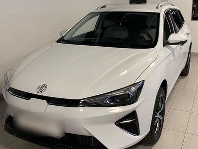 Weiß Gebraucht 2022 MG MG5 EV Luxury Kombi | 20.199 € (Teuer)