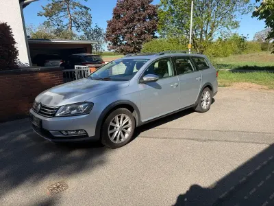 Second-hand VW Passat Alltrack 177 CP (130 kW) 2013 Gri Break