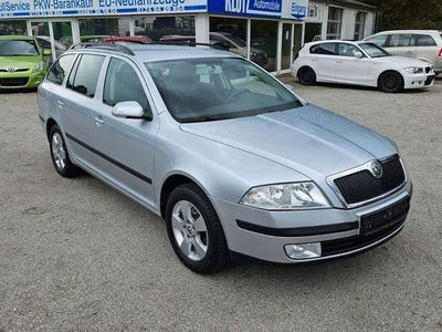 gebraucht Skoda Octavia Combi Ambiente-1.Hand