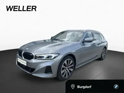 Gebraucht BMW 320 Sport Line 190 PS (139 kW) 2023 Grau Limousine