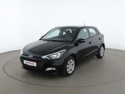 Gebraucht Hyundai i20 Classic 84 PS (61 kW) 2018 Schwarz Limousine