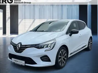 Gebraucht Renault Clio V Techno 91 PS (66 kW) 2023 Arktisweiß Limousine