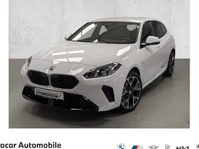 Używany BMW 120 Shadowline 170 KM (125 kW) 2025 Biały Hatchback