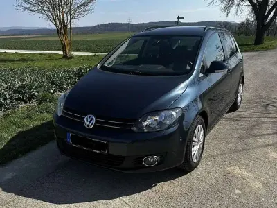 Gebraucht VW Golf Plus Cross Team 122 PS (89 kW) 2011 Blau Limousine