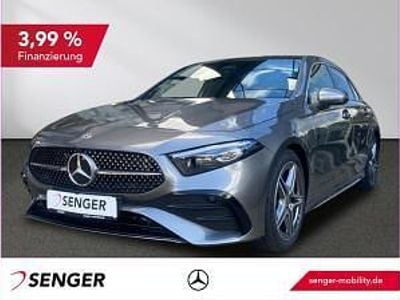 Gebraucht Mercedes A200 AMG 163 PS (119 kW) 2025 Grau (lack mountaingrau) Limousine