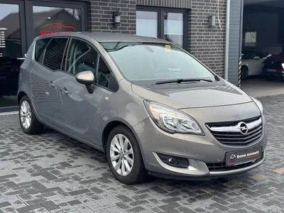 Używany Opel Meriva Style 270 KM (198 kW) 2015 Szary Minivan