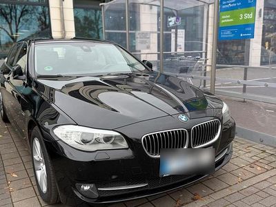 BMW 525