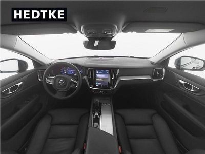 Blau Gebraucht 2023 Volvo V60 CC Plus Kombi | 41.990 € (Teuer)