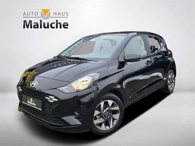Gebraucht Hyundai i10 Trend 63 PS (46 kW) 2024 Phantom black / met Kleinwagen