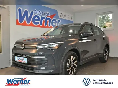 Gebraucht VW Tiguan Life 150 PS (110 kW) 2026 Grau SUV