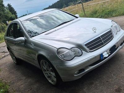 Mercedes C220